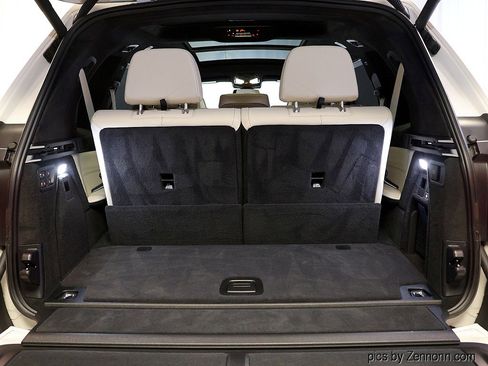 Certified 2024 BMW ALPINA XB7 image 35