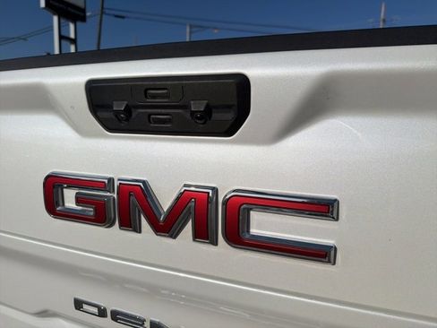 Used 2024 GMC Sierra 1500 Denali image 33