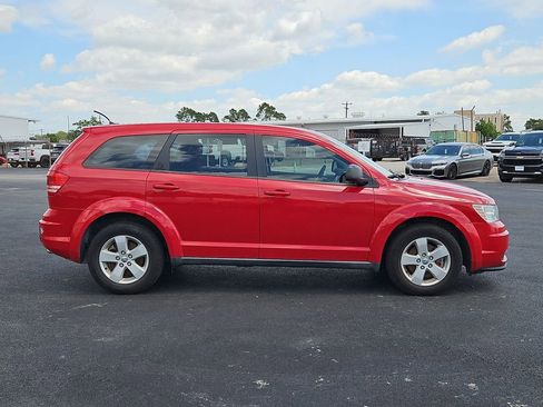 Used 2013 Dodge Journey American Value Package w/ Flexible Seating Group FWD image 7