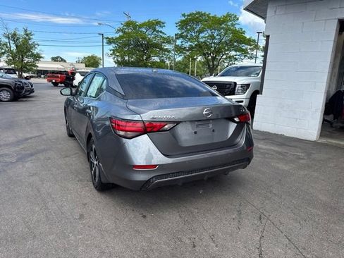 Used 2020 Nissan Sentra SV w/ Lighting Package FWD image 4