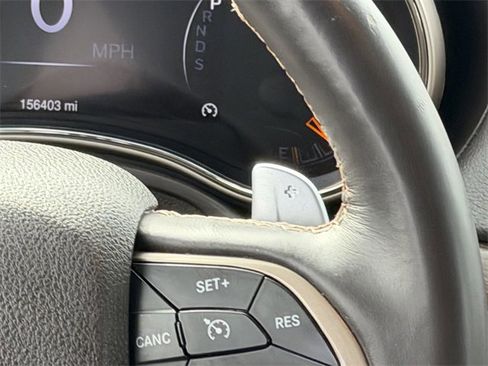 Used 2014 Jeep Grand Cherokee Summit image 14