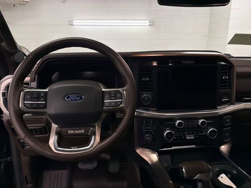 Used 2025 Ford F150 King Ranch AWD/4WD image 8