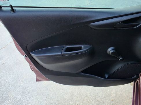 Used 2021 Chevrolet Spark LS FWD image 18