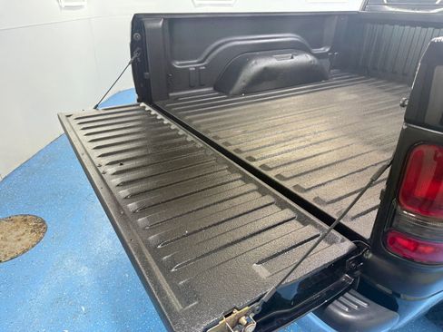 Used 1998 Dodge Ram 1500 Truck 4x4 Regular Cab image 21