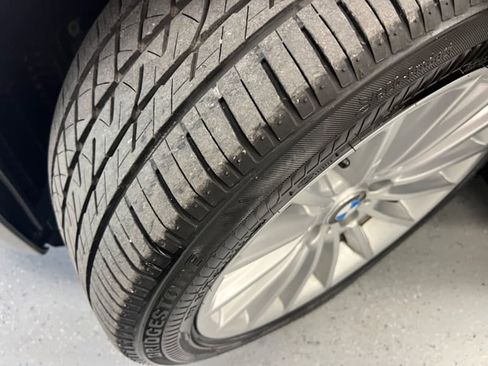 Used 2011 BMW 535i Sedan image 28