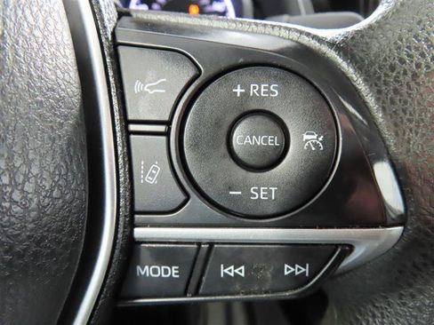 Used 2023 Toyota Camry LE image 20