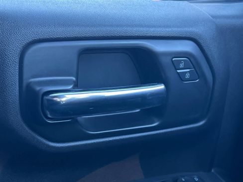 Certified 2024 Chevrolet Silverado 1500 Custom image 22