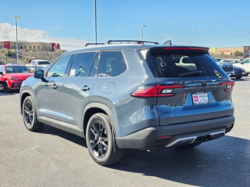 Used 2026 Toyota Grand Highlander Limited AWD/4WD image 67
