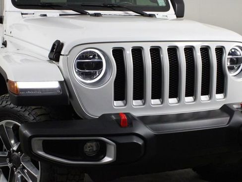 Used 2021 Jeep Wrangler Unlimited Sahara image 41