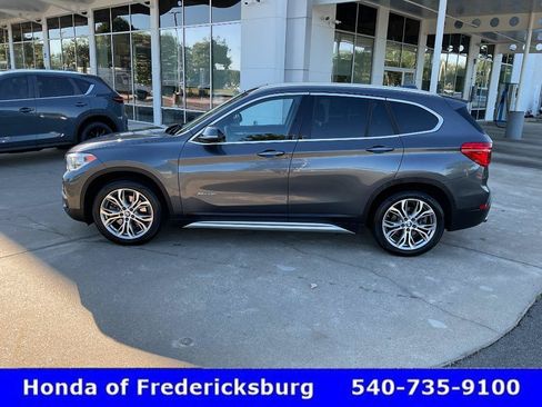Used 2017 BMW X1 xDrive28i AWD/4WD image 2