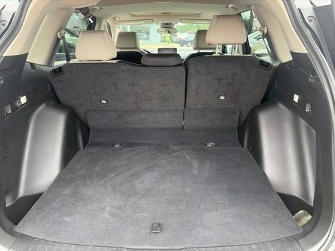 Used 2024 Honda CR-V EX image 15