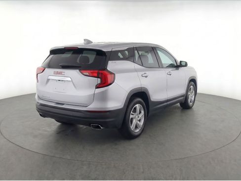 Used 2018 GMC Terrain SLE FWD image 4