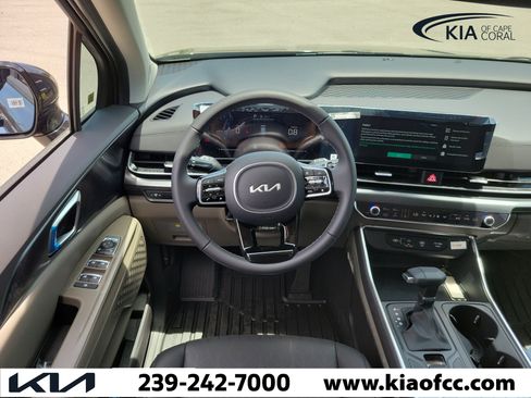 New 2026 Kia Carnival FWD image 17