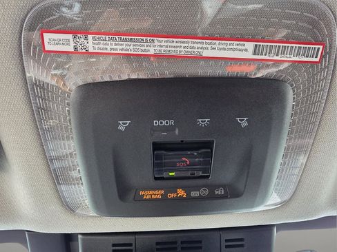 New 2026 Toyota Prius Plug-In Hybrid image 26