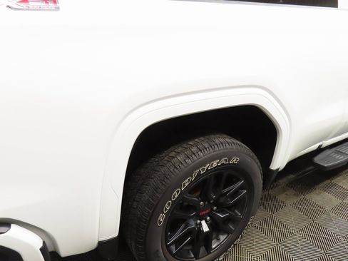 Used 2020 GMC Sierra 1500 Elevation w/ Elevation Value Package image 27