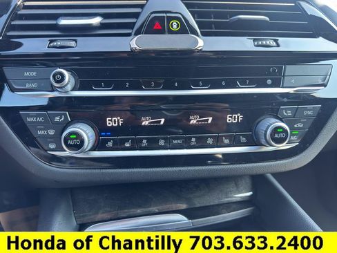 Used 2022 BMW 530i xDrive w/ Premium Package AWD/4WD image 16
