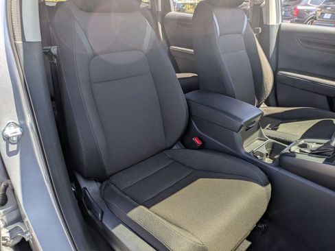 Used 2025 Honda CR-V EX image 28