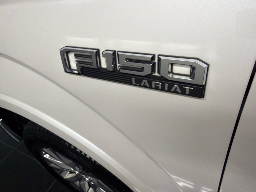Used 2016 Ford F150 Lariat w/ Equipment Group 501A Mid AWD/4WD image 38