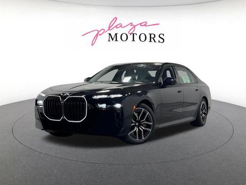 Certified 2025 BMW 760i xDrive w/ Executive Package AWD/4WD image 1