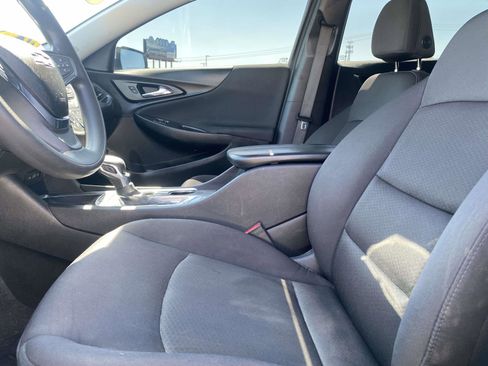 Used 2021 Chevrolet Malibu LT FWD image 14