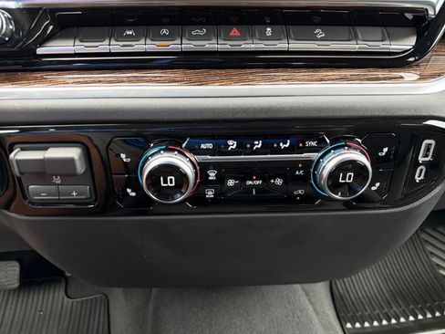 New 2026 GMC Sierra 1500 Elevation w/ X31 Off-Road Package AWD/4WD image 14