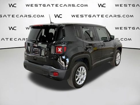 Used 2023 Jeep Renegade Latitude image 41