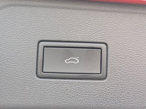 Used 2024 Volkswagen Atlas SEL Premium R-Line image 36