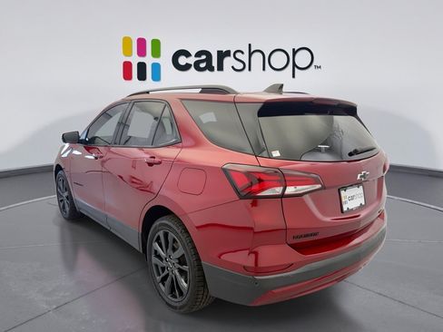 Used 2022 Chevrolet Equinox RS w/ RS Leather Package AWD/4WD image 3