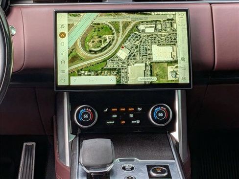Used 2023 Land Rover Range Rover Autobiography AWD/4WD image 10