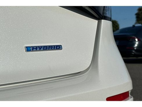 Certified 2025 Honda Accord EX-L image 17