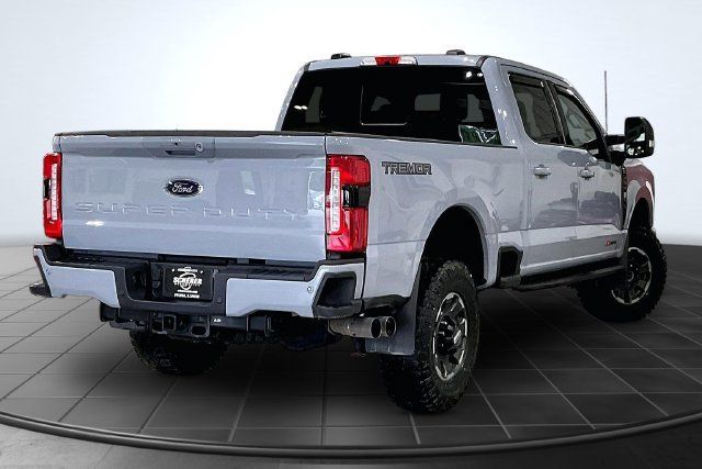 Used 2024 Ford F350 Lariat w/ Lariat Ultimate Package AWD/4WD image 2