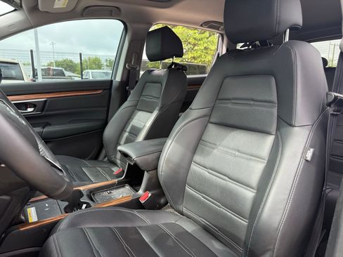 Used 2021 Honda CR-V Touring image 11