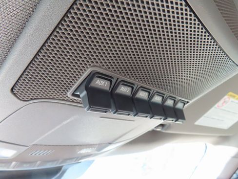 Used 2022 Ford F250 XLT w/ XLT Premium Package image 37