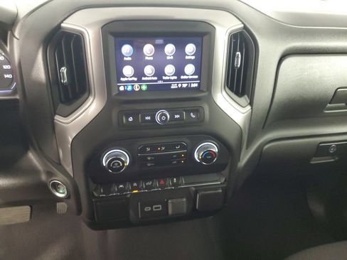Used 2024 Chevrolet Silverado 1500 Custom w/ Rally Edition AWD/4WD image 17