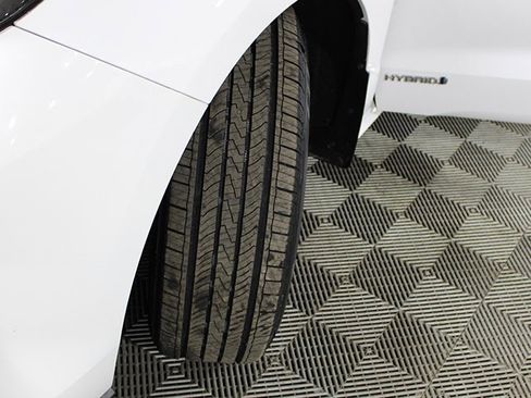 Certified 2021 Toyota Sienna LE image 16