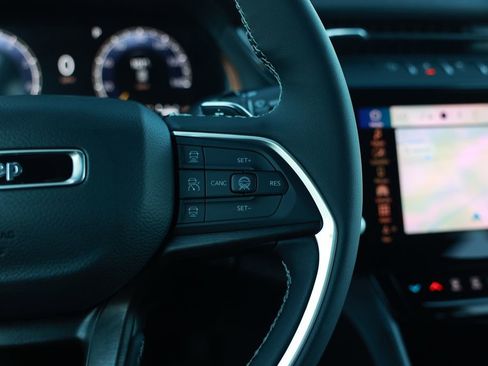 New 2026 Jeep Grand Cherokee Limited image 19