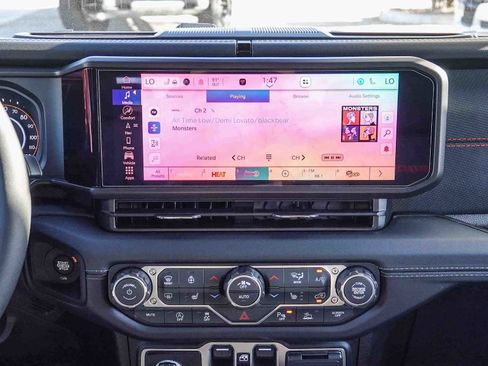 New 2026 Jeep Gladiator Rubicon image 12