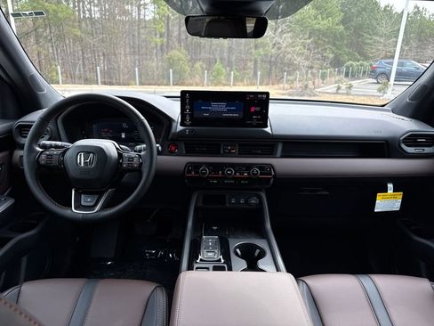 New 2026 Honda Pilot TrailSport image 14