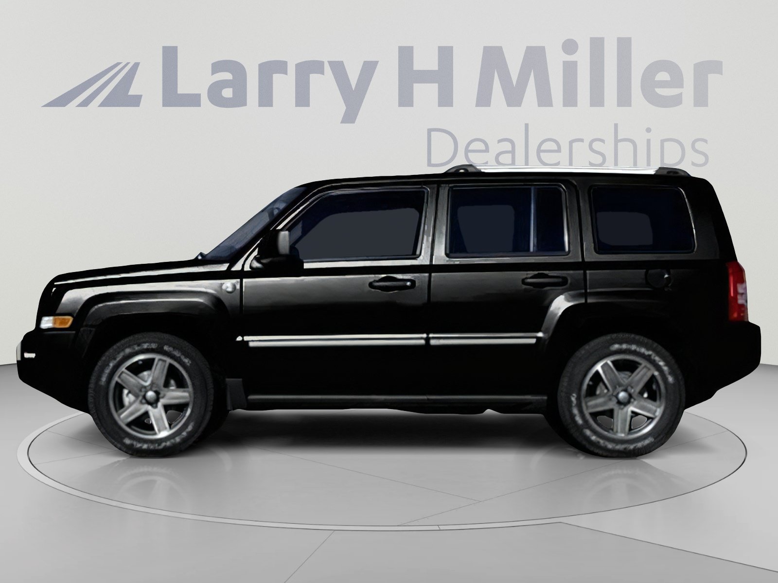 Used 2009 Jeep Patriot Sport FWD image 5
