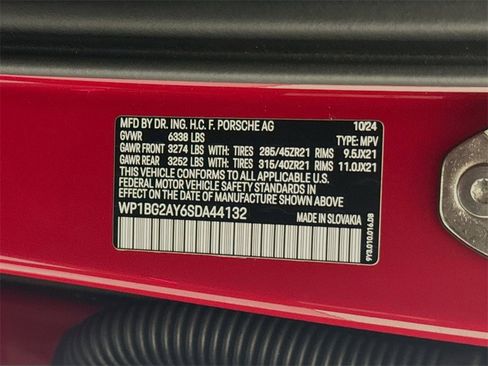 Used 2025 Porsche Cayenne GTS image 36