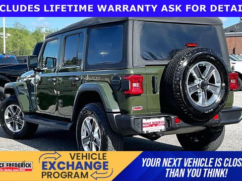 Used 2021 Jeep Wrangler Unlimited Sahara w/ Safety Group AWD/4WD image 9