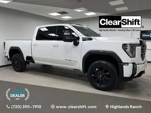 Used 2024 GMC Sierra 2500 AT4 w/ AT4 Preferred Package AWD/4WD image 1