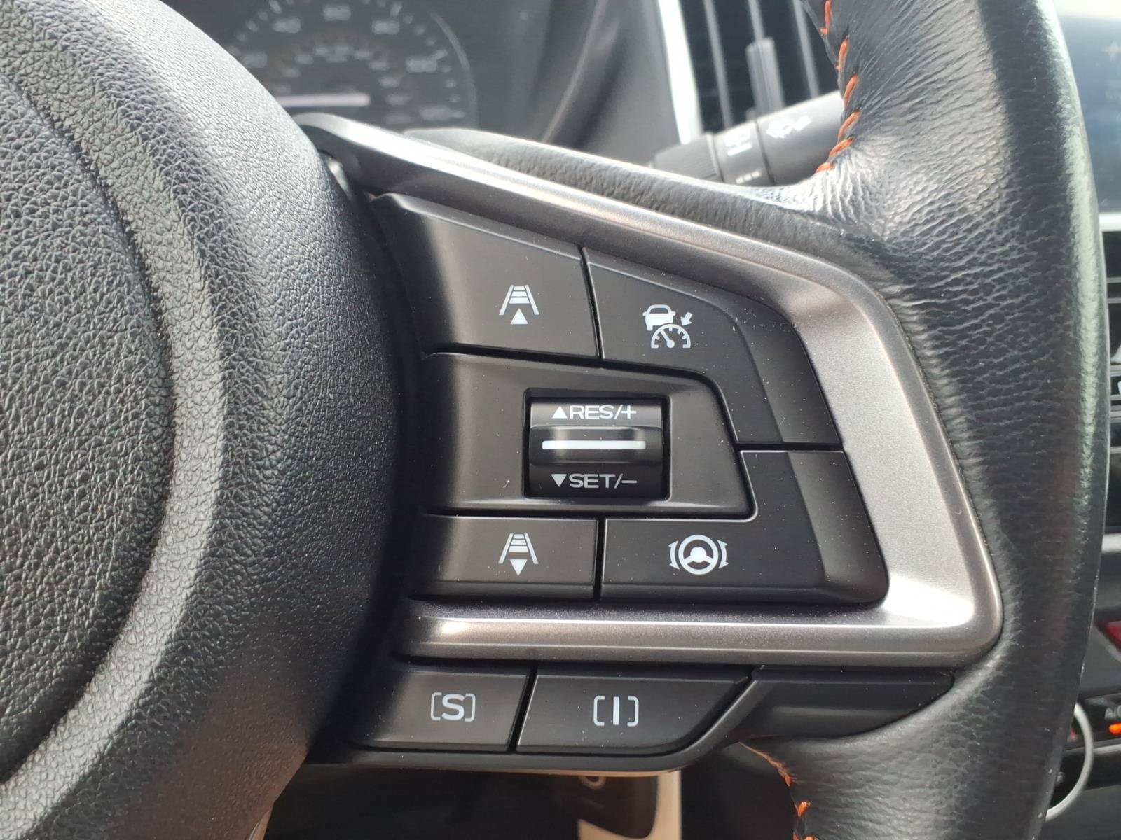 Certified 2021 Subaru Crosstrek 2.0i Premium AWD/4WD image 17