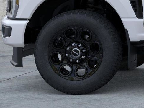 New 2026 Ford F350 Lariat w/ Black Appearance Package AWD/4WD image 19