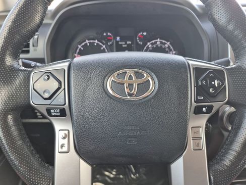 Used 2024 Toyota 4Runner SR5 Premium image 18