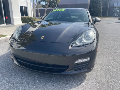 Used 2011 Porsche Panamera image 30