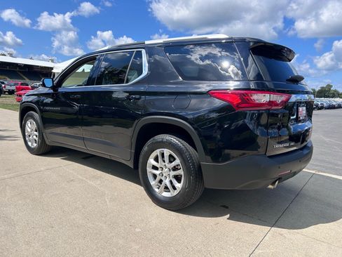Used 2018 Chevrolet Traverse LT AWD/4WD image 4
