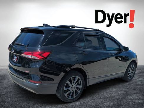 Used 2022 Chevrolet Equinox RS w/ RS Leather Package FWD image 3