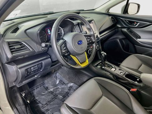 Used 2023 Subaru Crosstrek 2.5i Sport AWD/4WD image 9