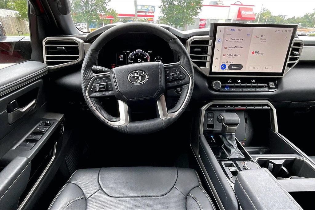 Used 2026 Toyota Tundra Limited AWD/4WD image 9